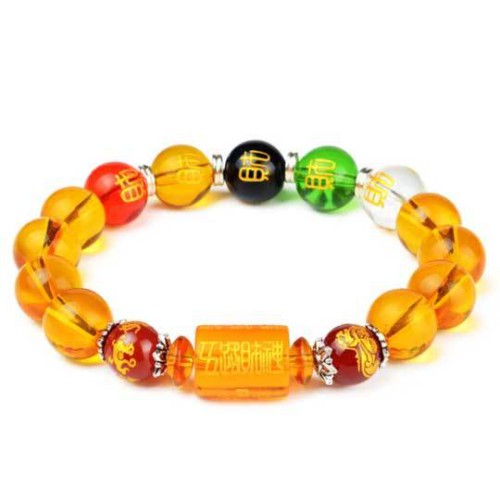 Citrine attracts wealth, and the God of Wealth brings good fortune and financial prosperity