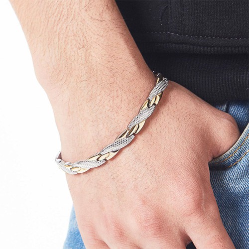 The dragon scale design symbolizes strength and protection, while magnetic therapy promotes vitality The dragon scale design symbolizes strength and protection, while magnetic therapy promotes vitality