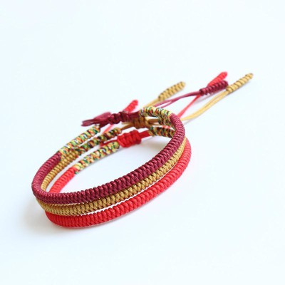 The knots enhance confidence and bring good luck to the wearer